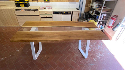 Tavolo da pranzo in legno di Rovere Slavonia e resina trasparente | 90 cm x 200 cm
